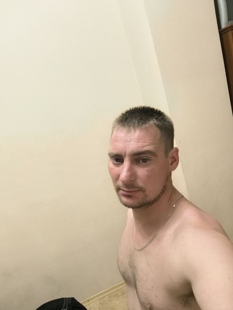  46880179  , 30 ,    