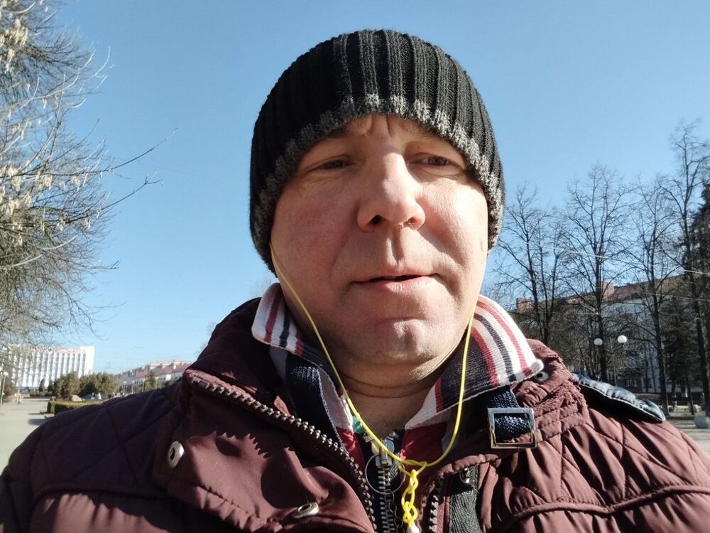  32920669  Zevnak, 47 ,    