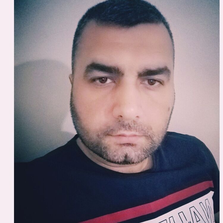  20683069  Eser, 42 ,    