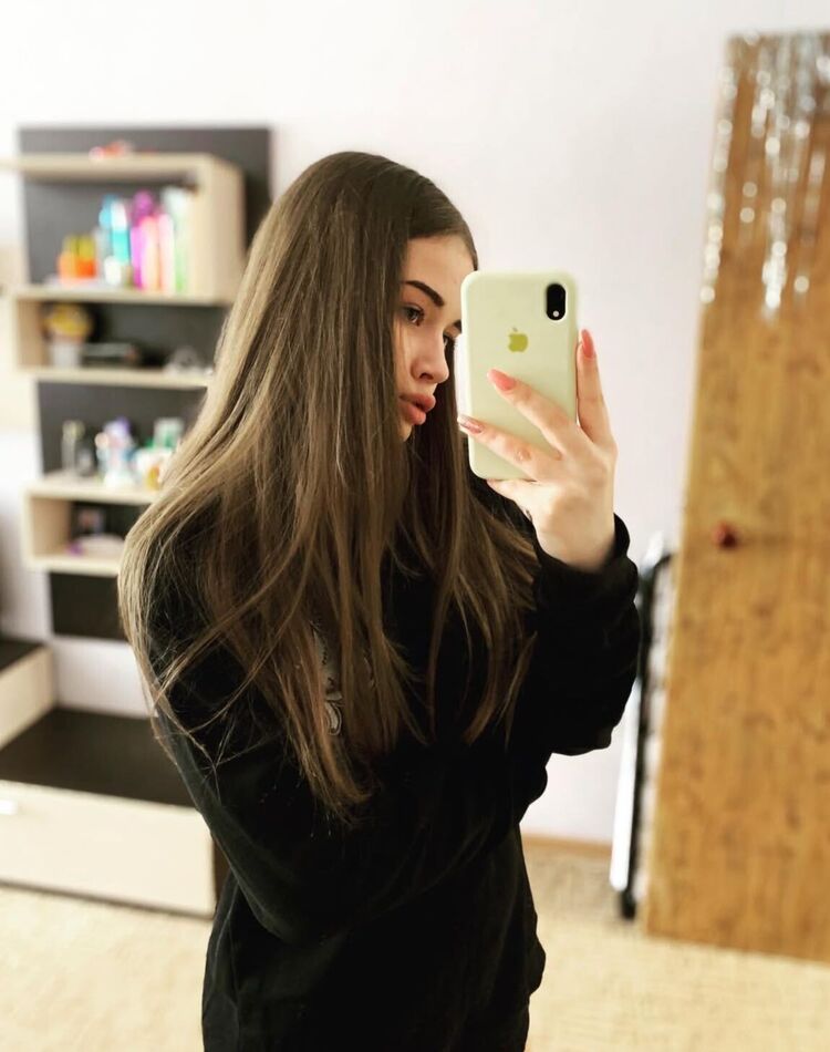 48713669  , 24 ,    