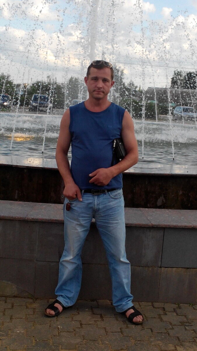  4852629  , 48 ,    