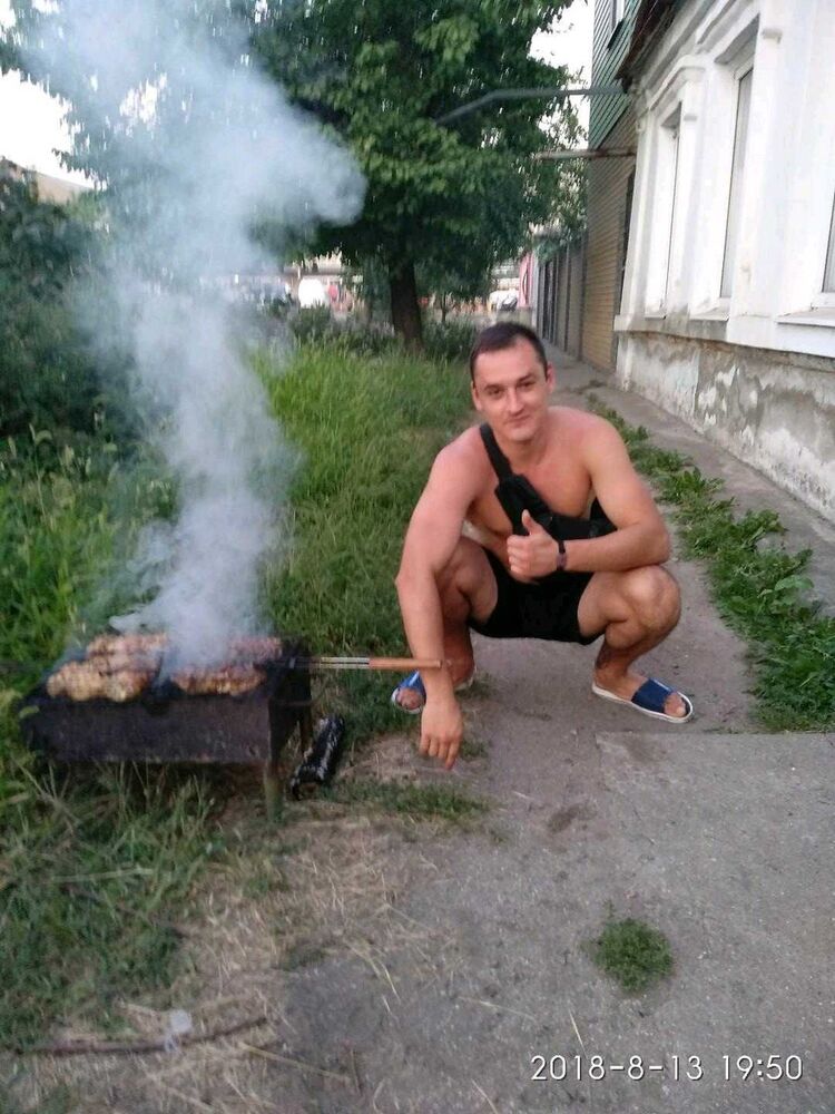  ,   Alex, 32 ,   , 