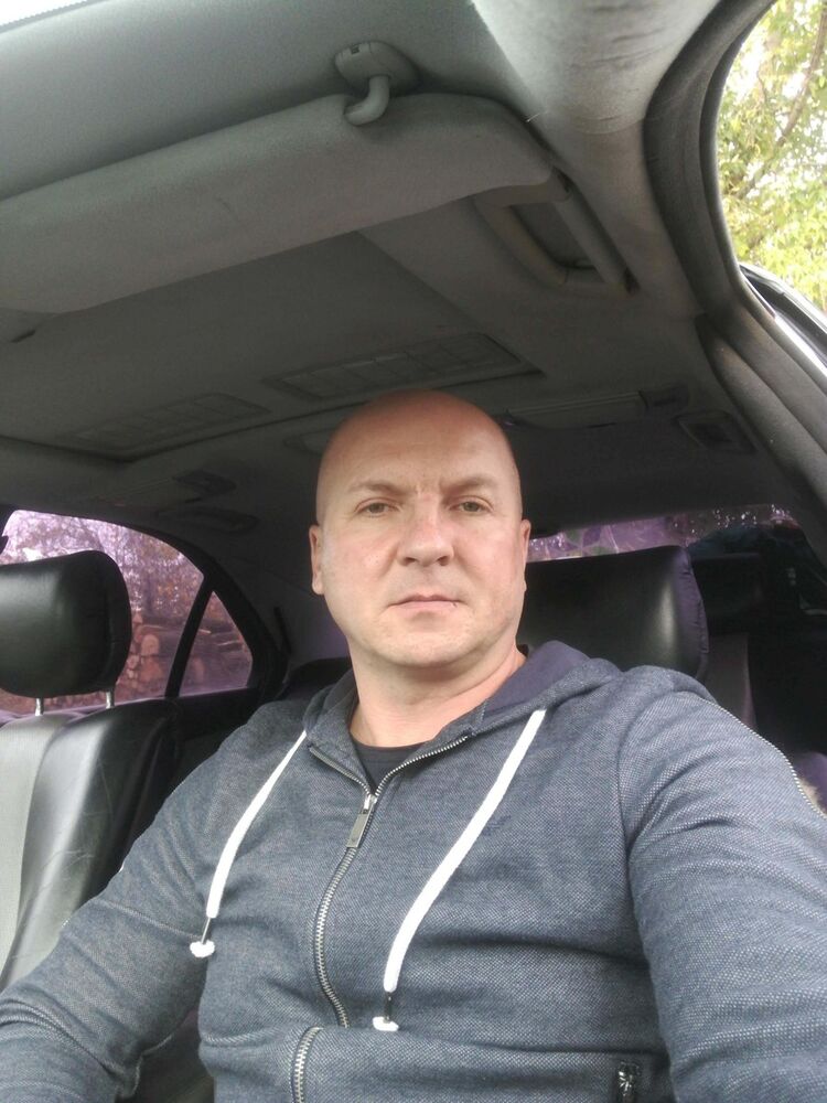  ,   Alex, 51 ,   