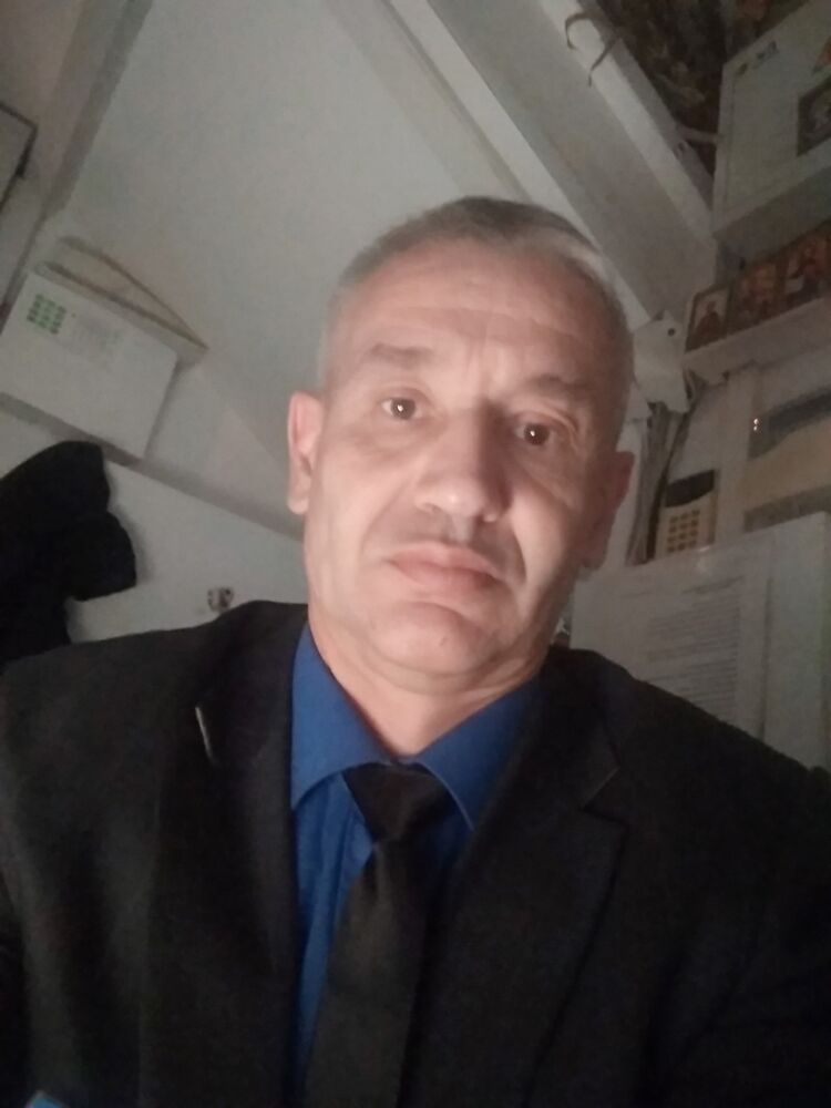  ,   Lnid, 61 ,     , c 