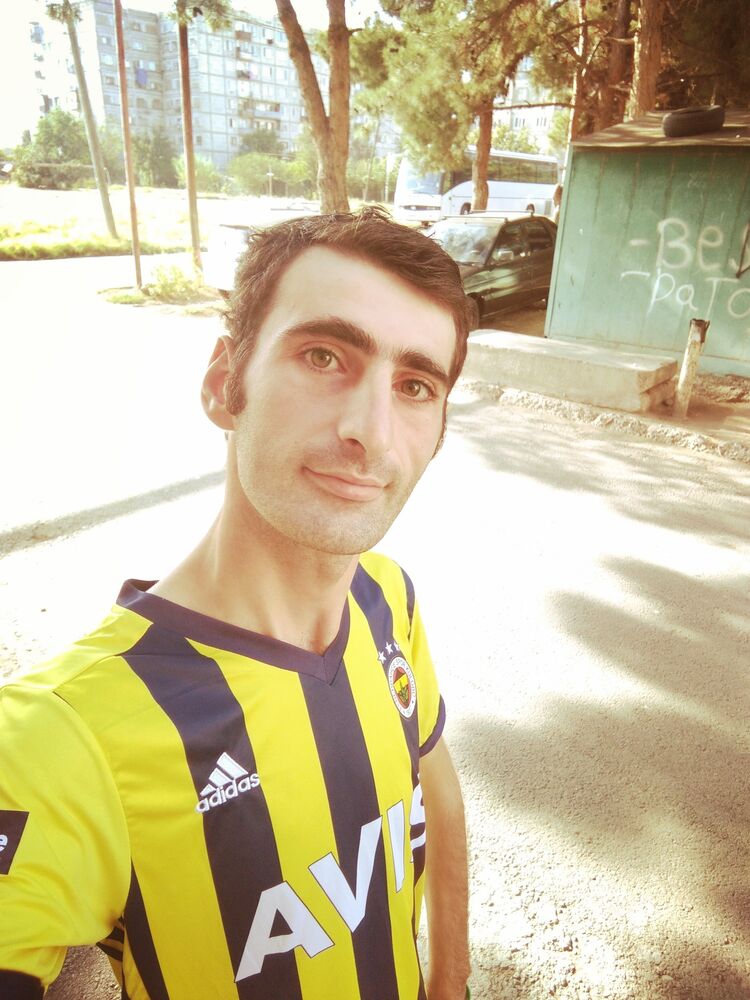  23884269  Giorgi, 35 ,    