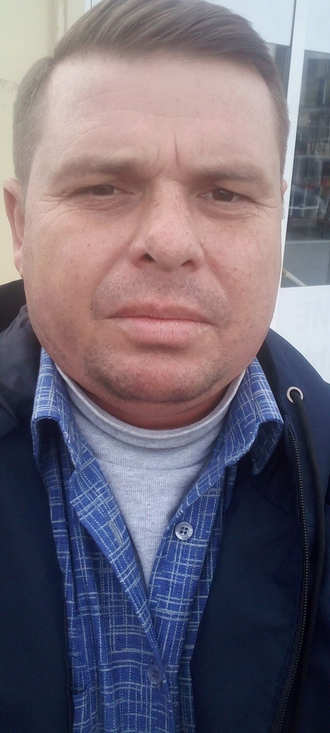  42307429  Den, 44 ,    