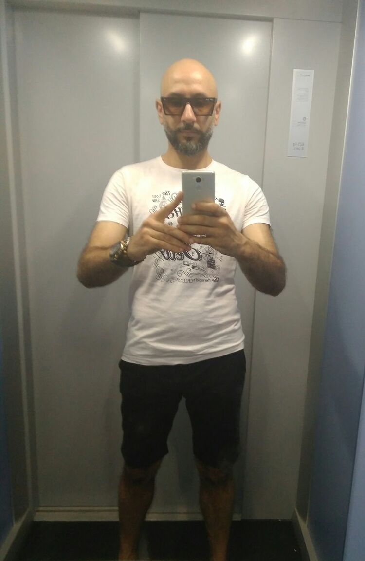  ,   David, 43 ,   ,   , c 