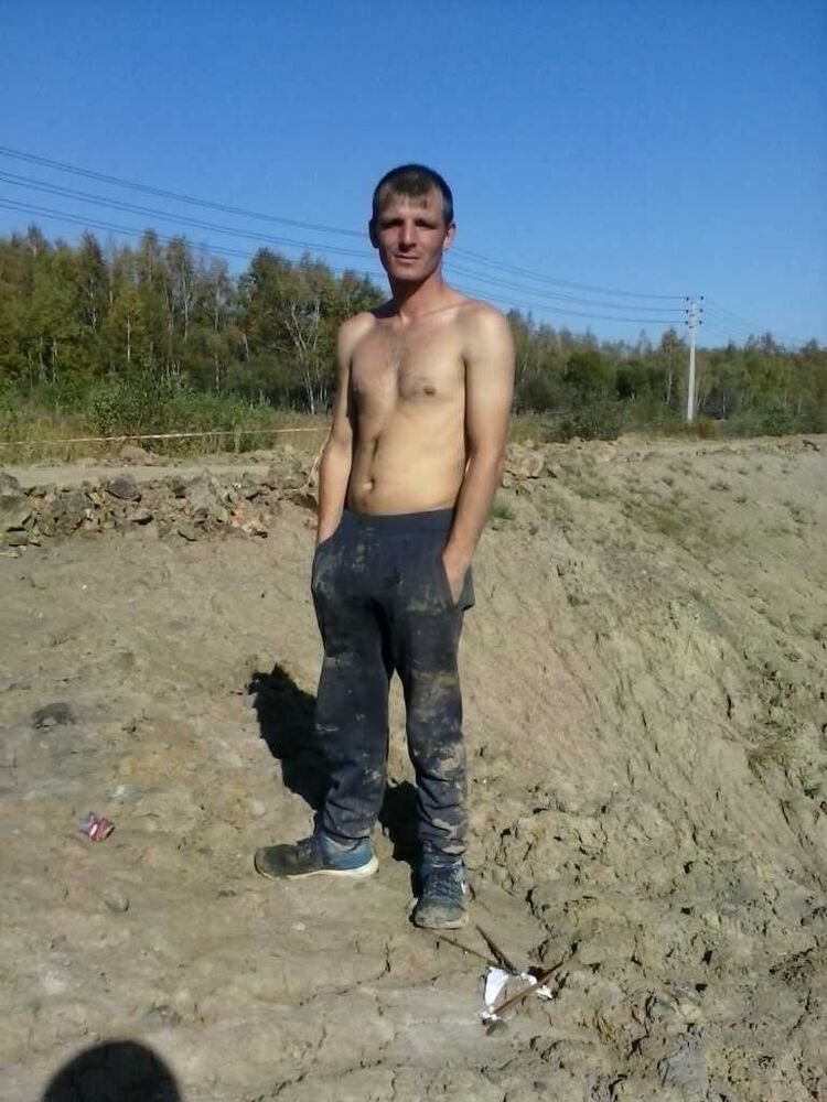  13670969  , 32 ,    