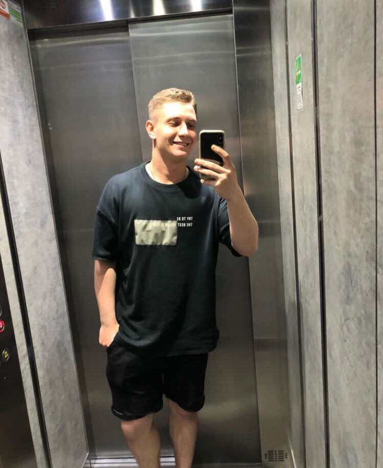  41929769  , 42 ,    --