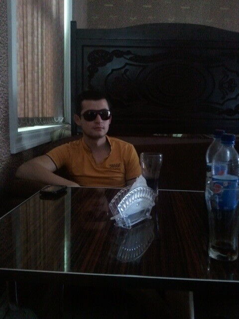  4734789  Iskandar, 34 ,    