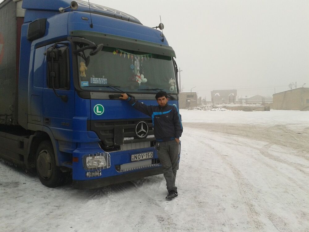  ,   Temo, 37 ,   
