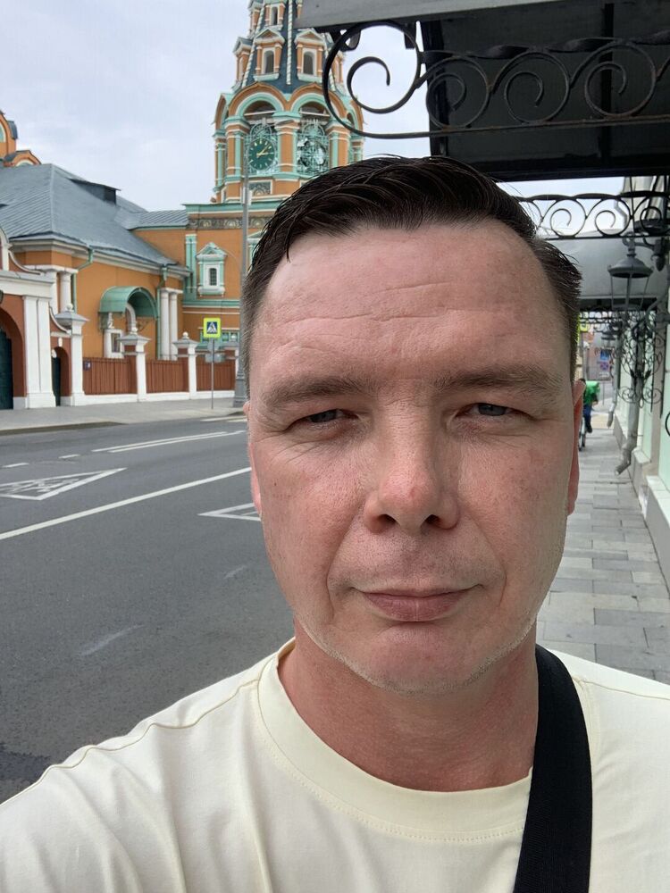  Duisburg,   , 47 ,   ,   , c 