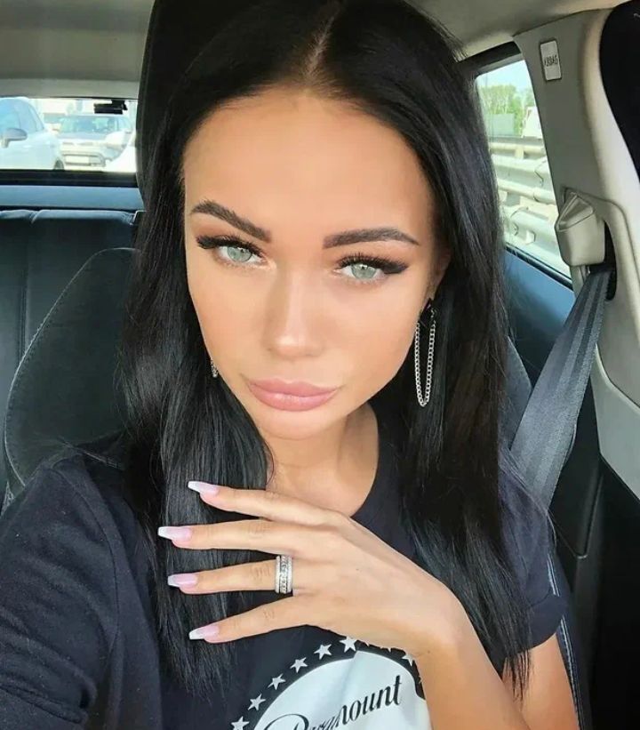  43281589  , 41 ,    
