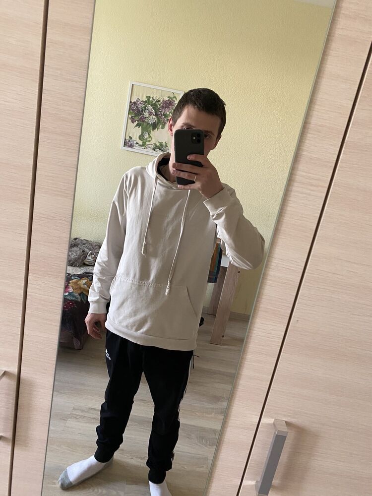  34473269  , 24 ,    