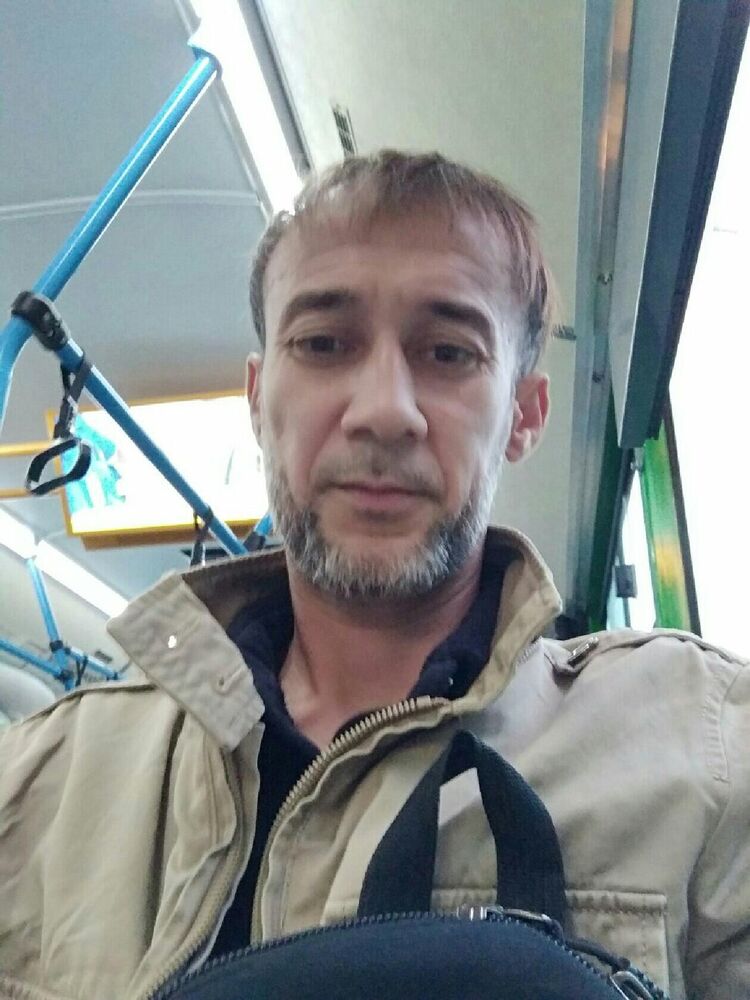  45887569  , 42 ,    