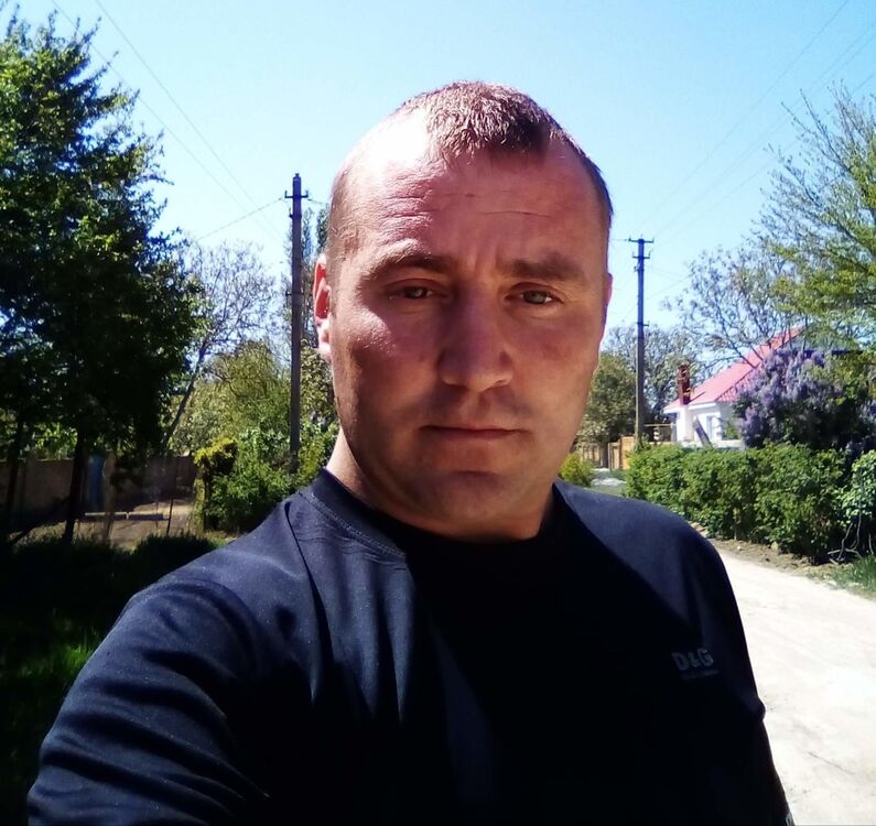  40937889  , 41 ,    
