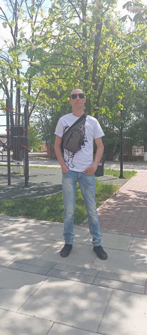 ,   Aleksandr, 28 ,   ,   