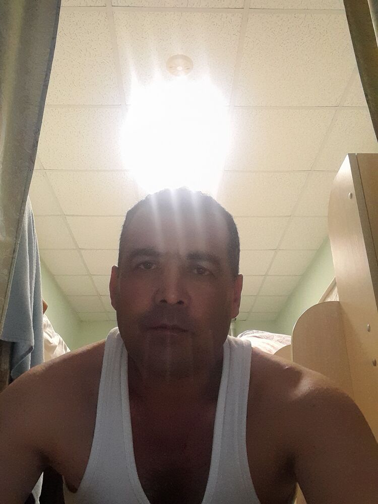  26687099  Sardorbek, 45 ,    