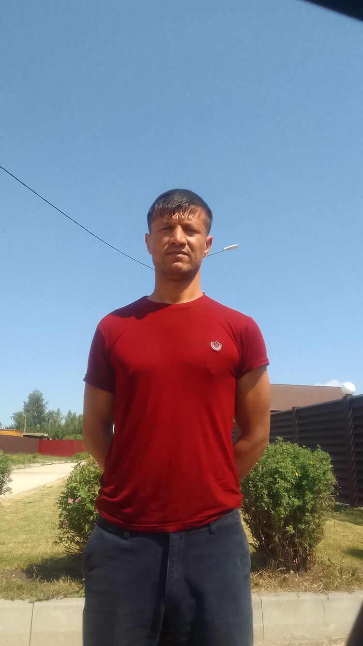  53718439  Muxammad, 37 ,    