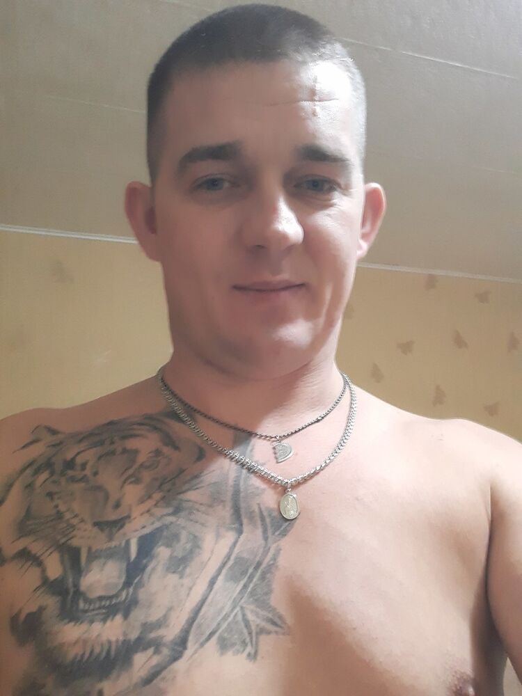 18723929  , 42 ,    -