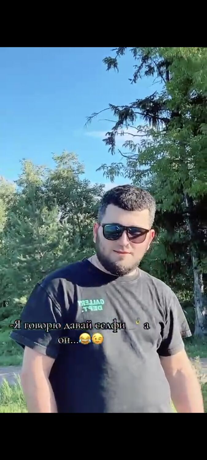  48223239  Suliman, 32 ,    -