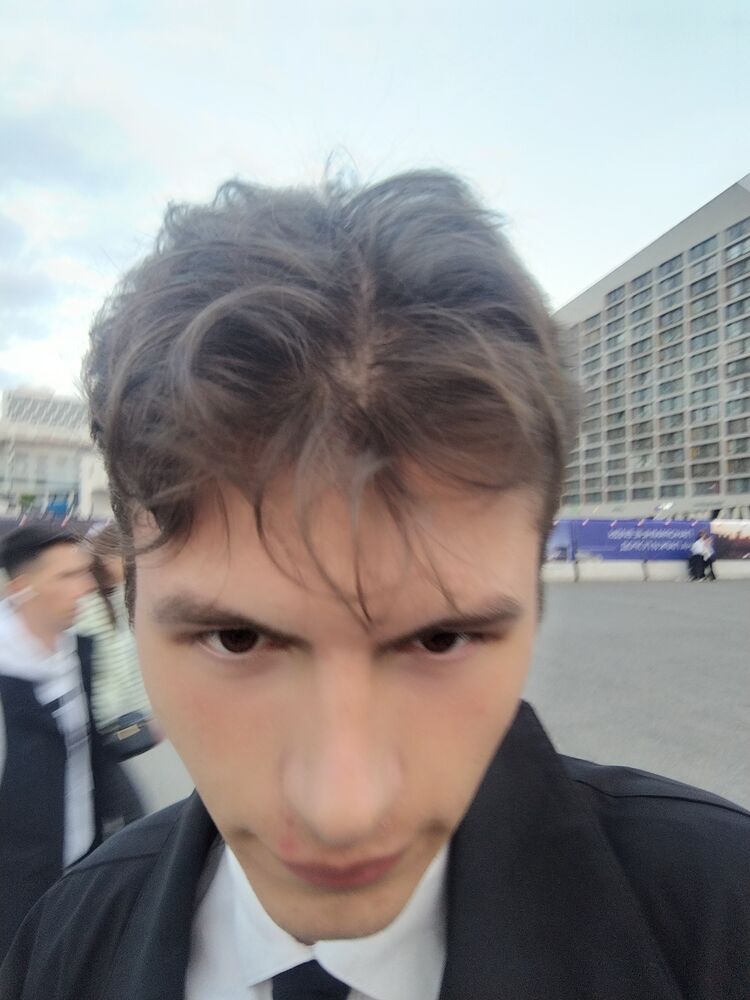  44277529  Ykov, 21 ,    