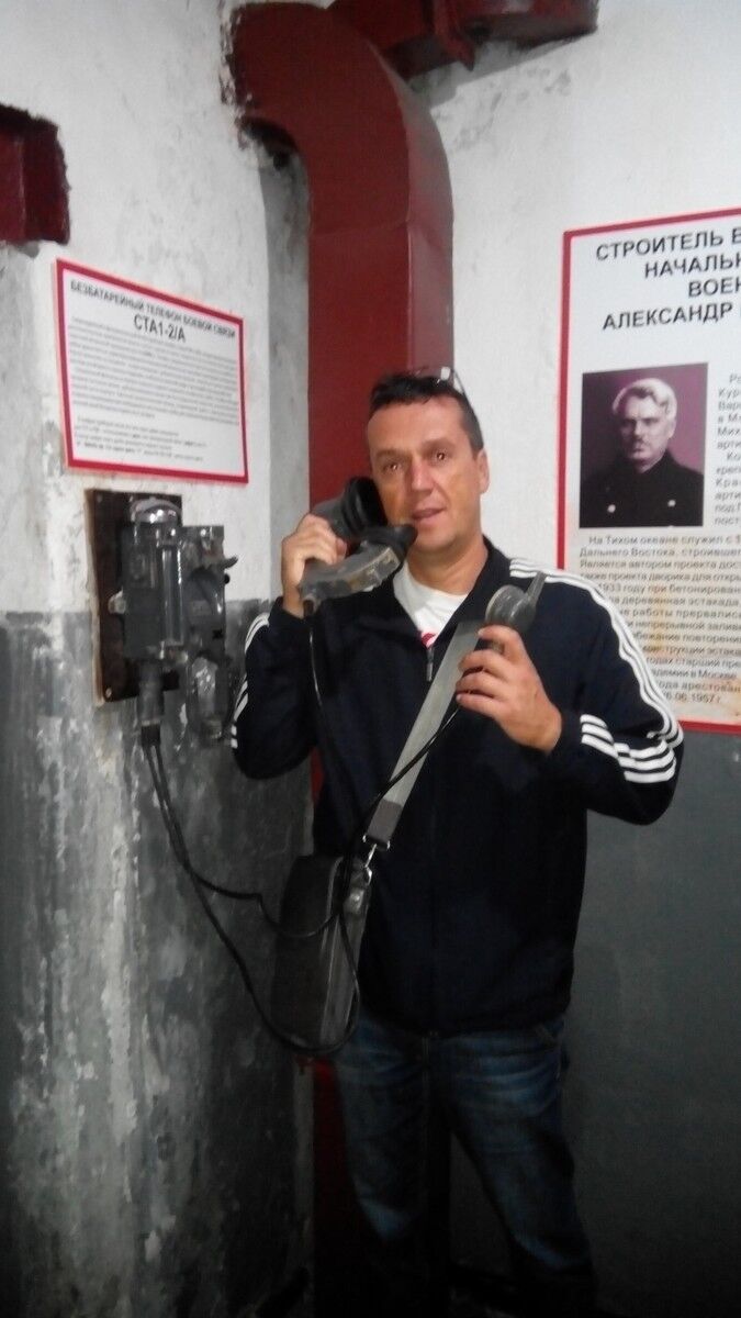  ,   Denis, 46 ,   