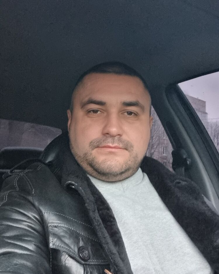  31599919  , 39 ,    