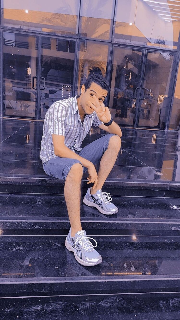  44348639  , 27 ,    Al Ghardaqah