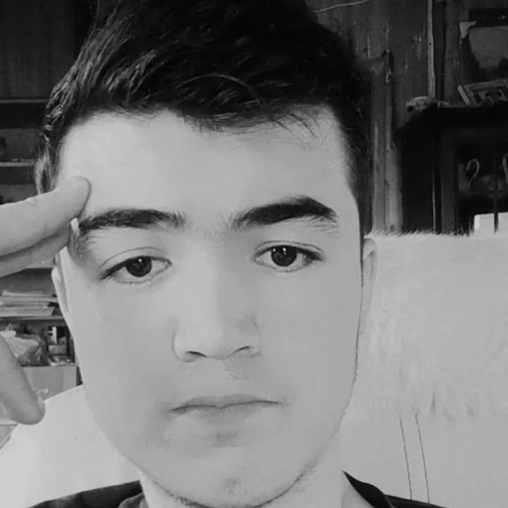  40562809  Sarvar, 21 ,    