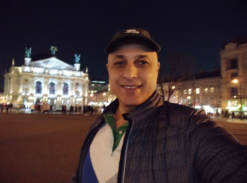  17890939  Oskar, 46 ,    