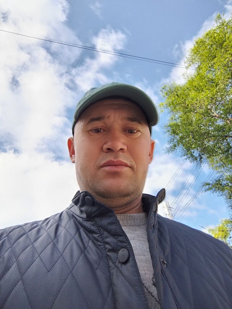  ,   Rustam, 35 ,   ,   , c , 