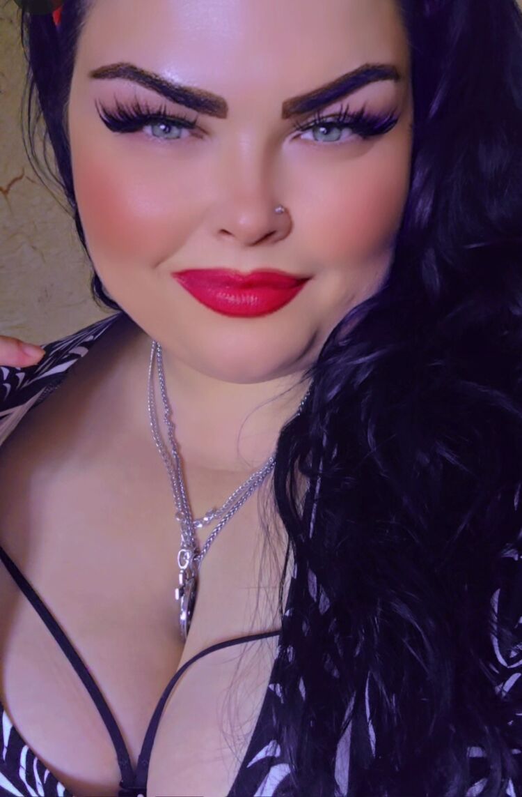  53205089  HELGA, 43 ,    