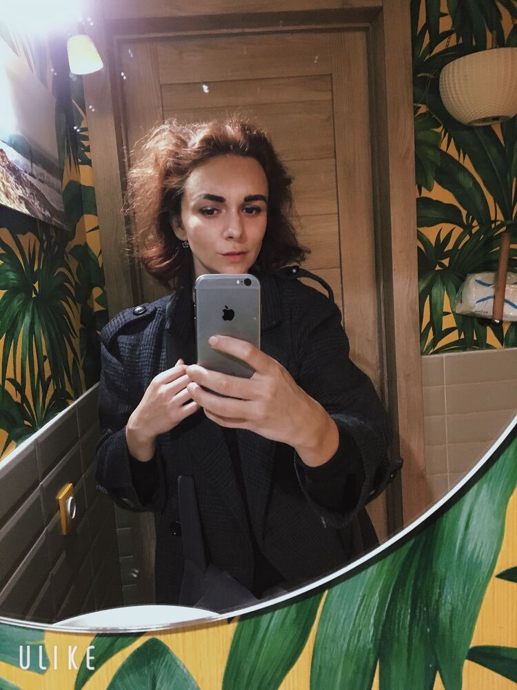  22805019  , 39 ,    