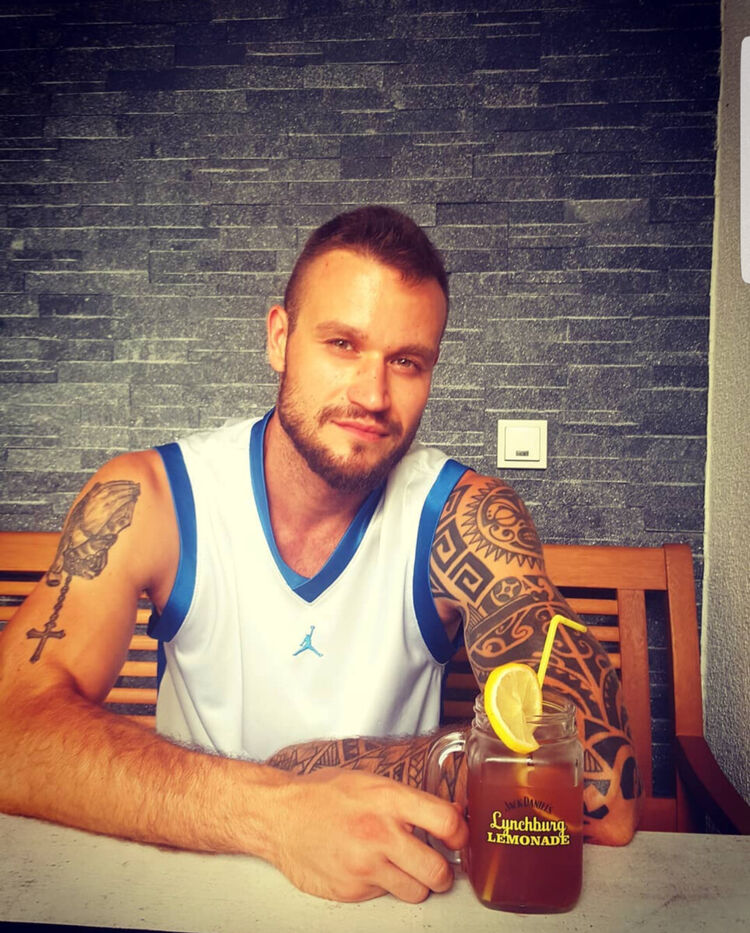  Idstein,   Andre, 36 ,   ,   