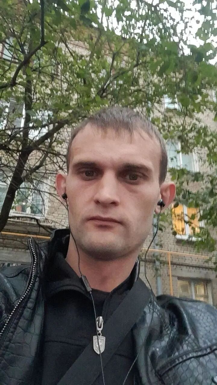  44190539  , 34 ,    