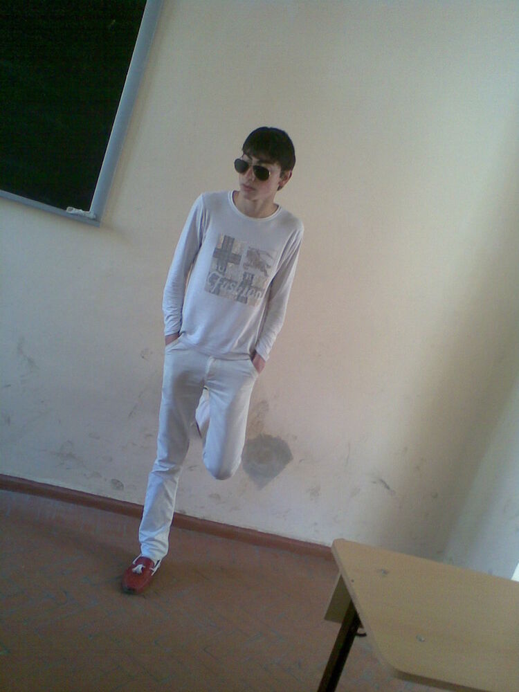  4508509  Gevor, 32 ,    