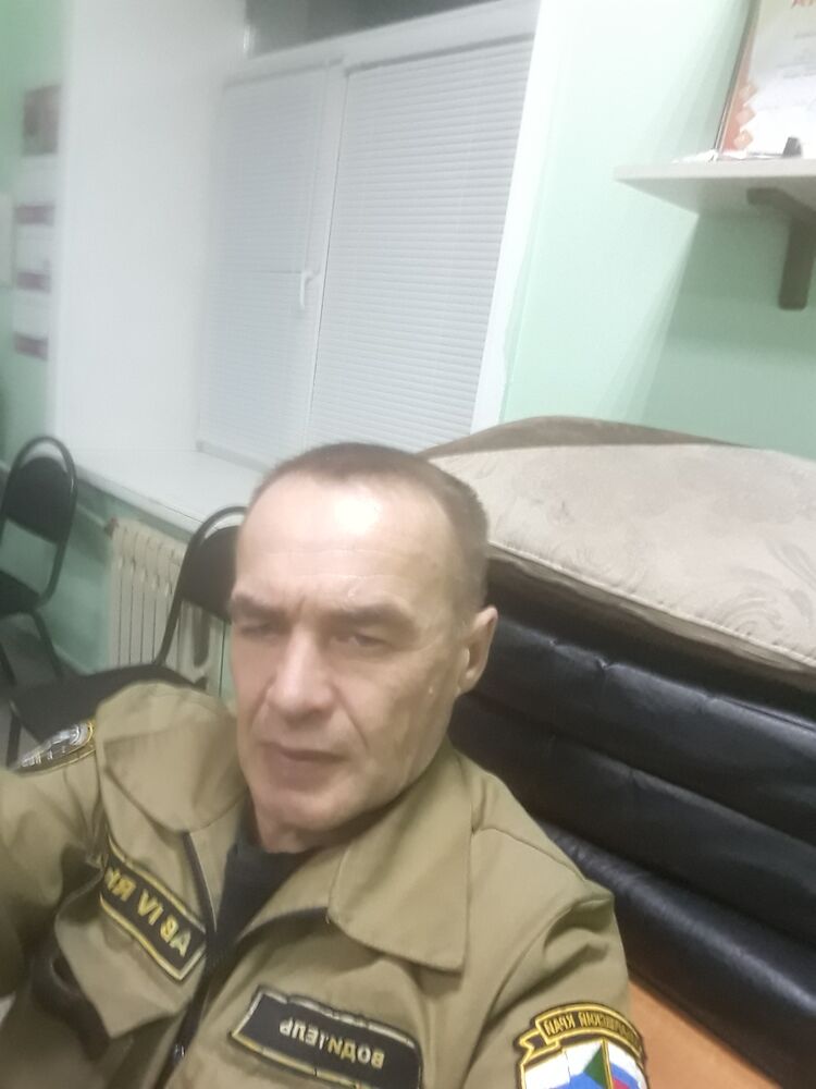  40874079  , 54 ,    
