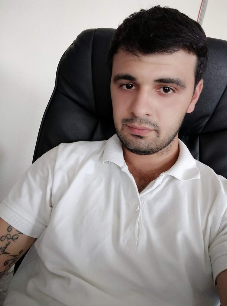  ,   Narek, 33 ,   ,   , c 