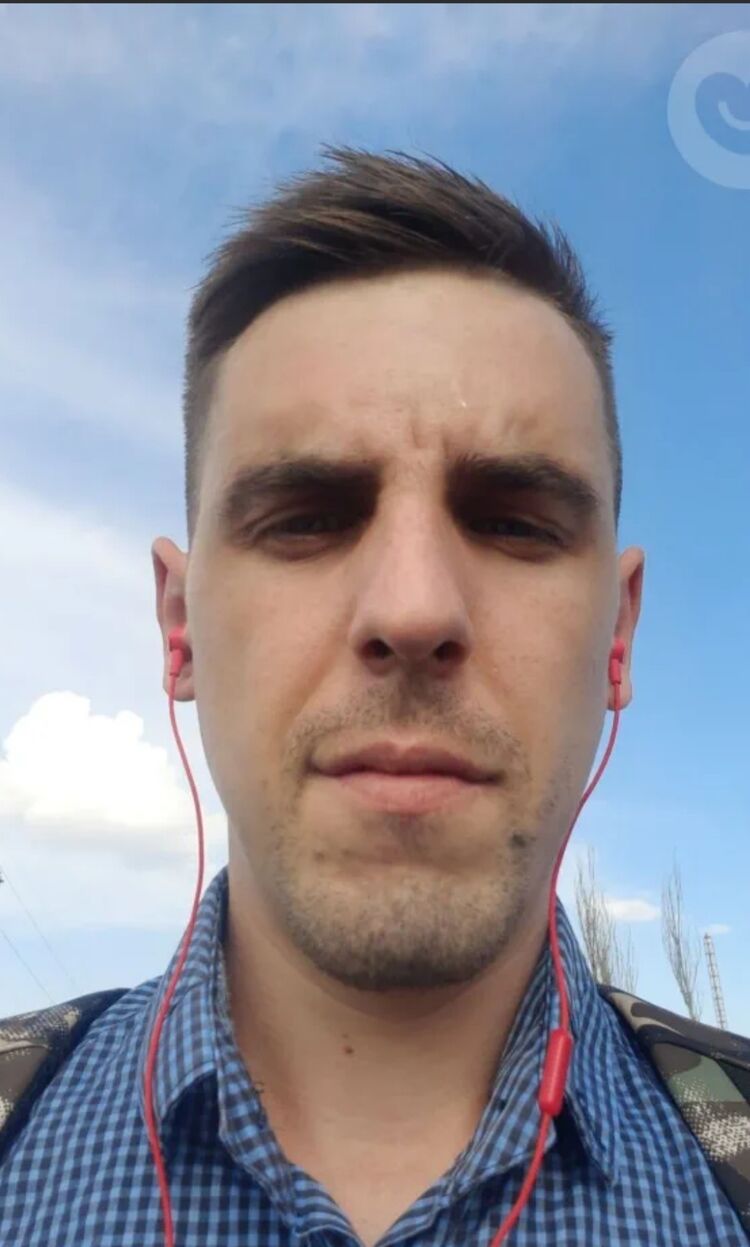  30111589  Aleksey, 33 ,    