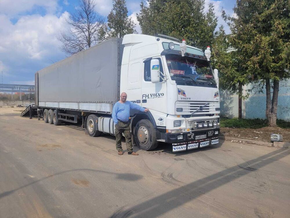  38124459  , 46 ,    