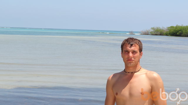  1140659  Ruslan, 40 ,    