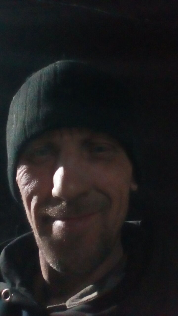  25252579  , 46 ,    -
