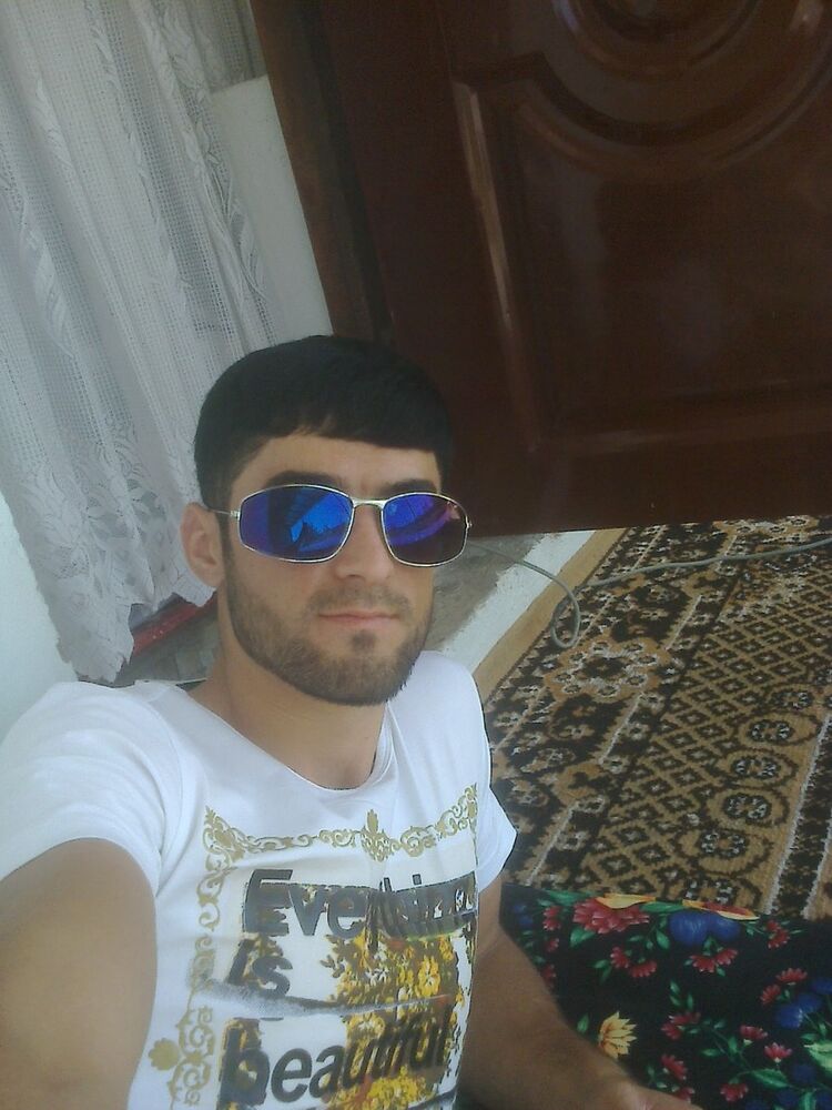  7819999  Ilhom, 33 ,    