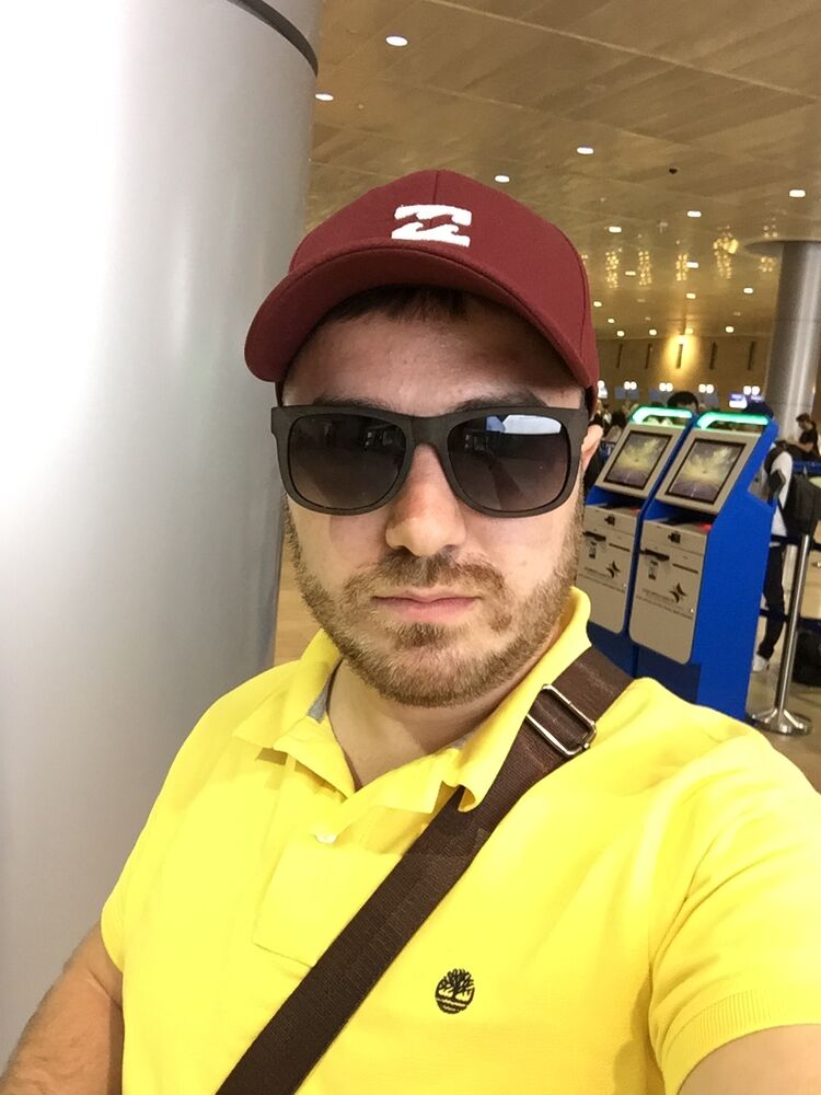 25271789  Alex, 34 ,    