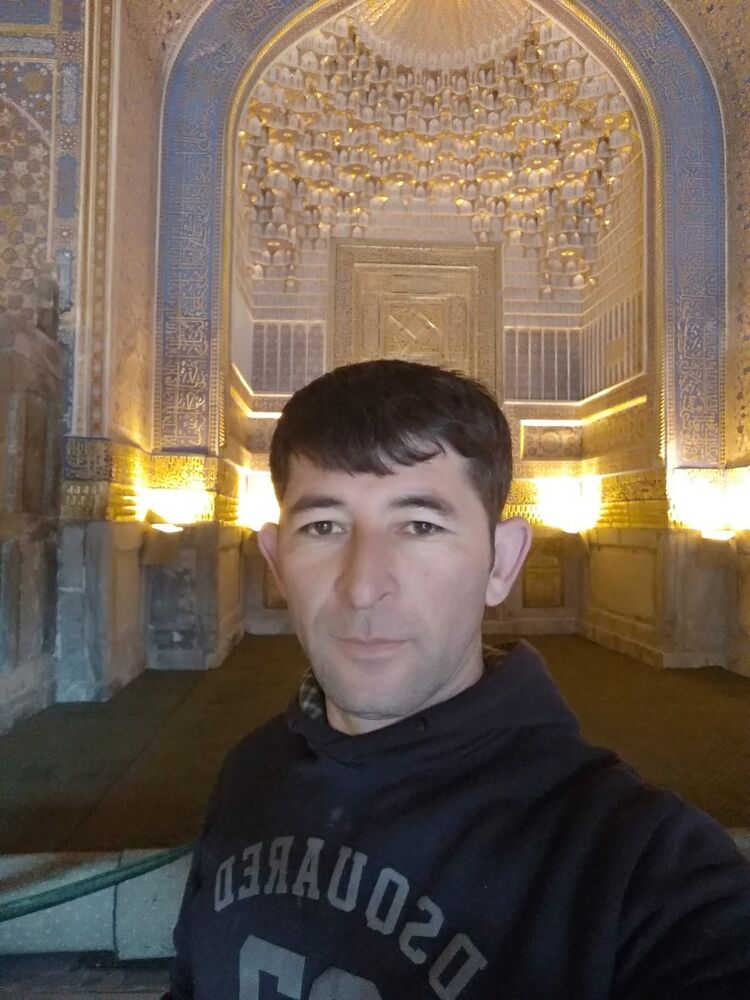  16764079  Azam, 44 ,    