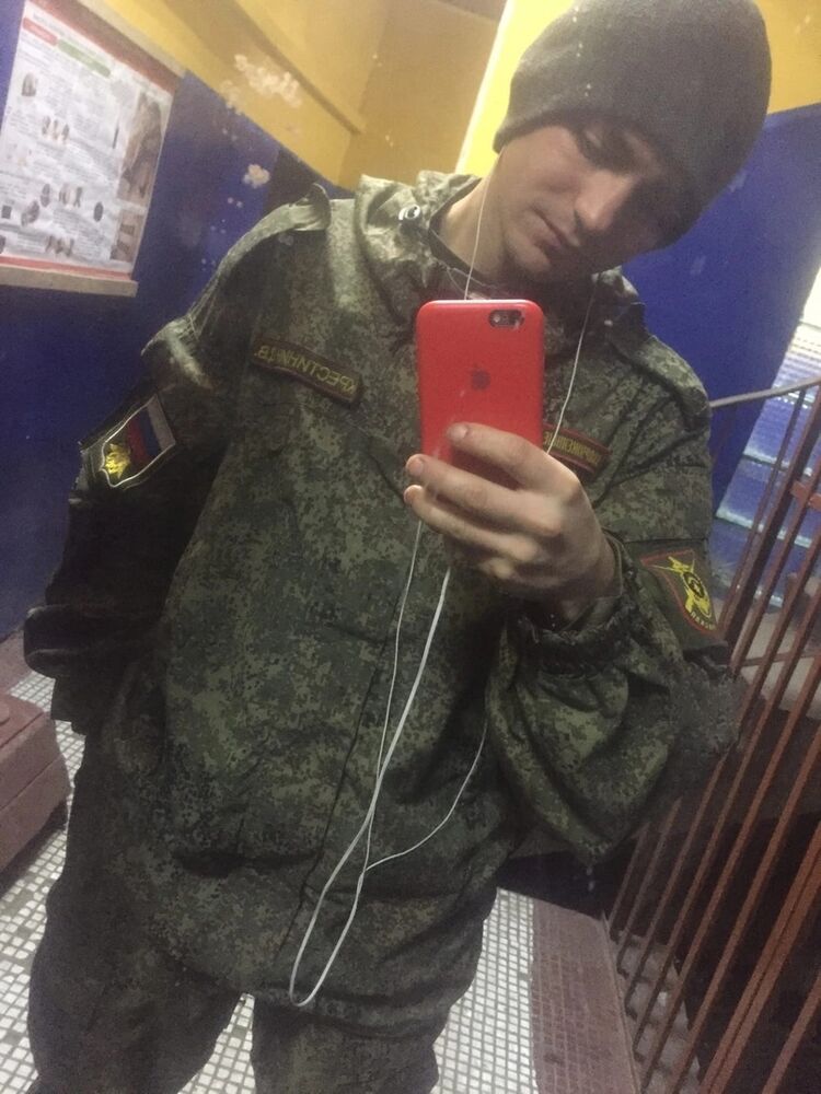  38626679  , 25 ,    
