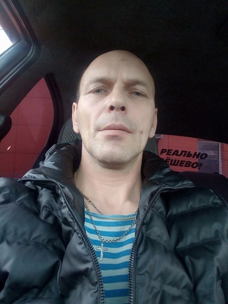  32390379  , 48 ,    