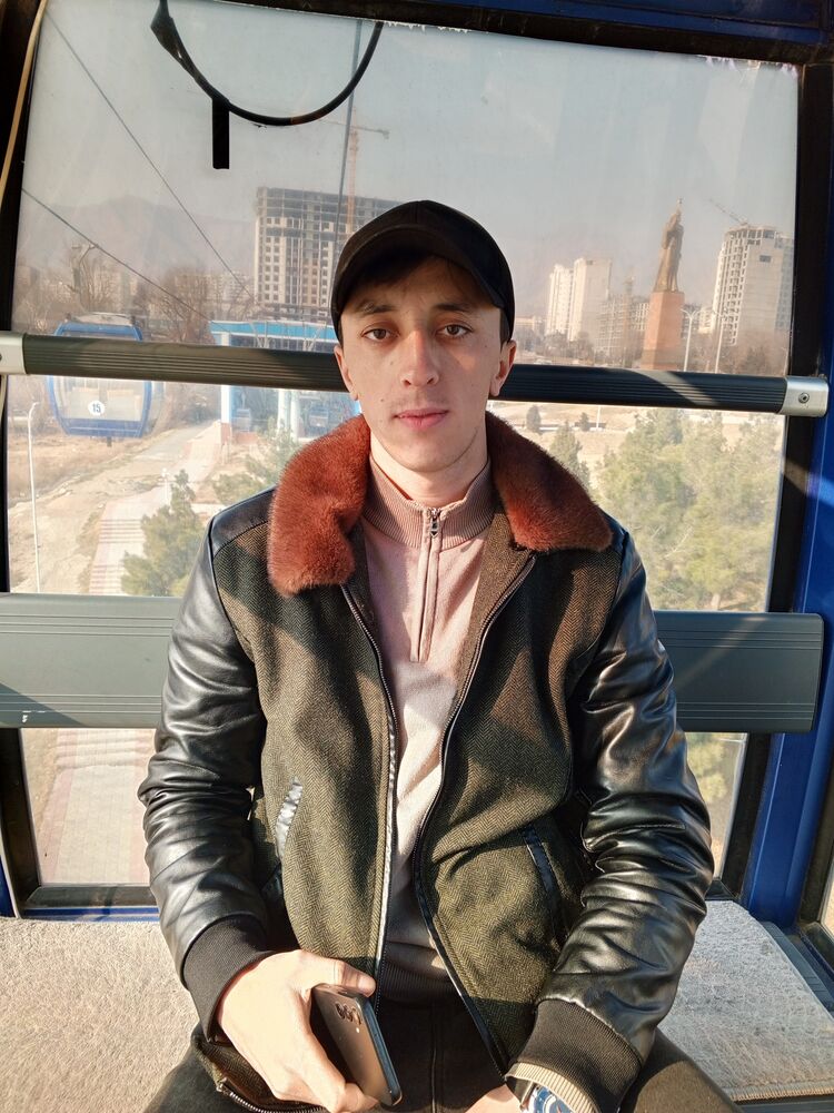  50976529  Ali, 28 ,    