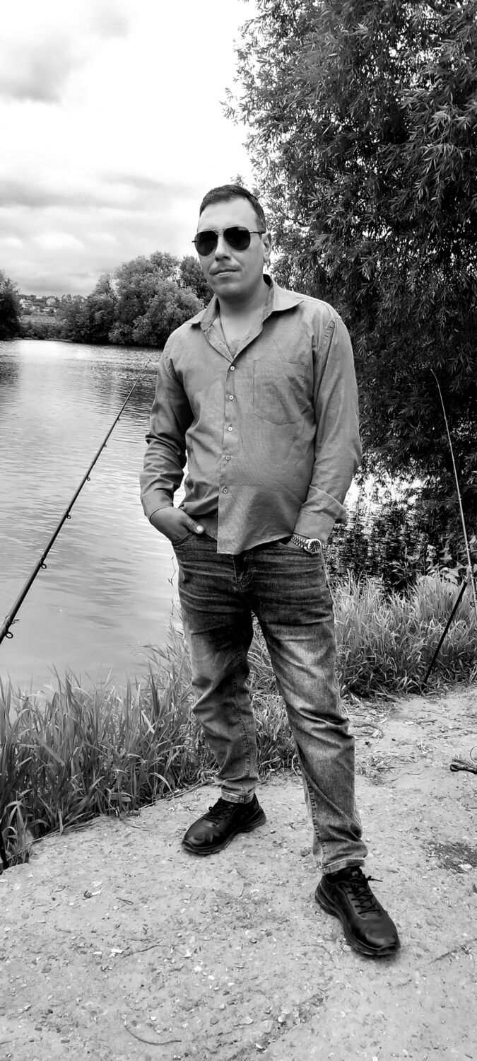  ,   Davit, 39 ,   ,   , c , 